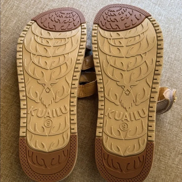 KUAILU NWOT Tan Triple-Strap Slide Orthotic Sandals SZ 9 - Picture 4 of 4